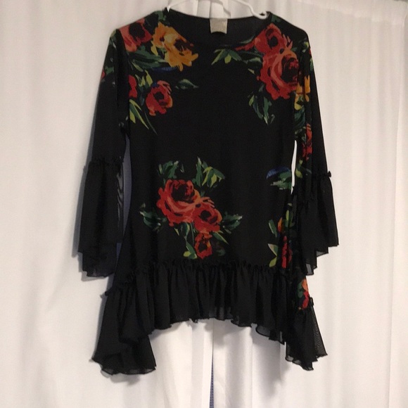 Zadie B’s Tops - Floral tunic